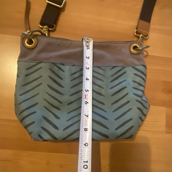 Fossil‎ Crossbody Bag Bucket Keely Herringbone Coated Canvas Adjustable Strap - Picture 7 of 14